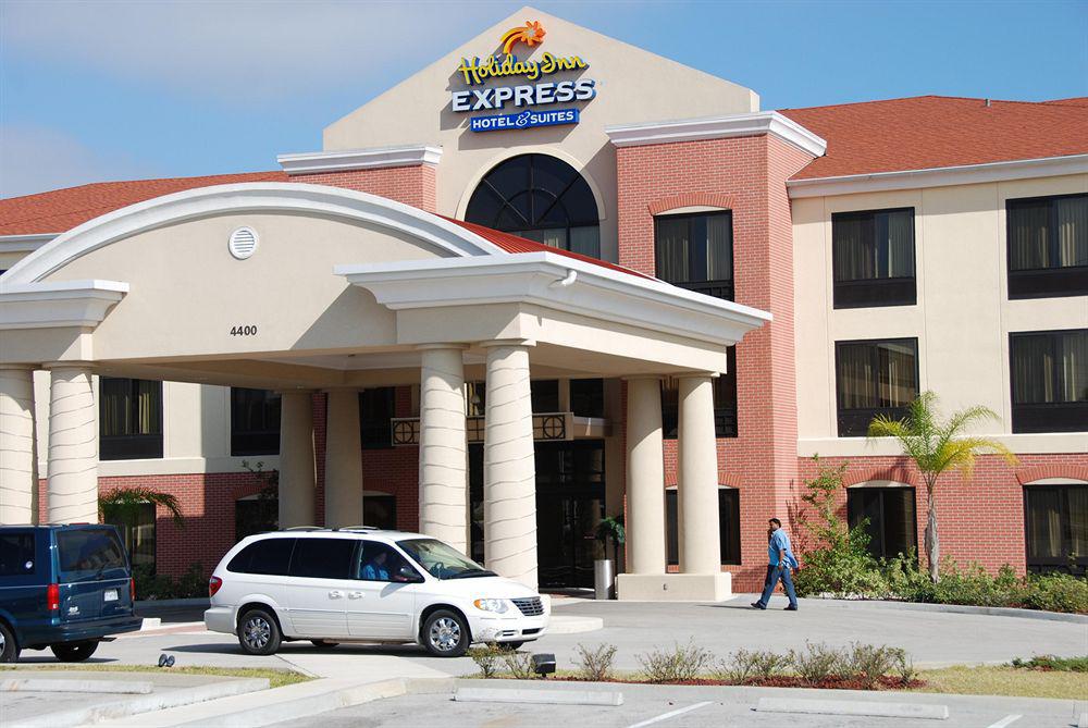 Holiday Inn Express & Suites Sebring By Ihg Buitenkant foto