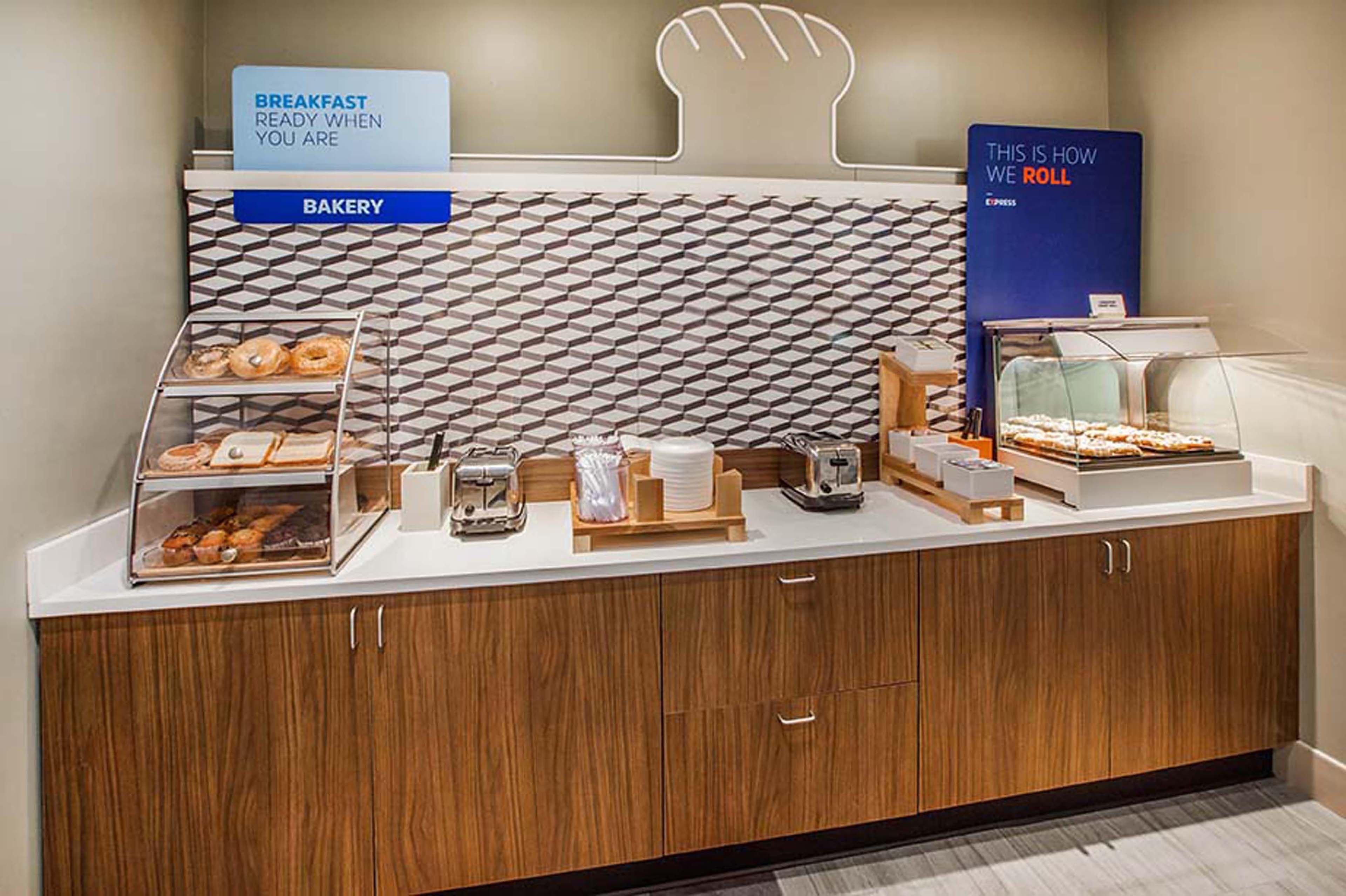 Holiday Inn Express & Suites Sebring By Ihg Buitenkant foto