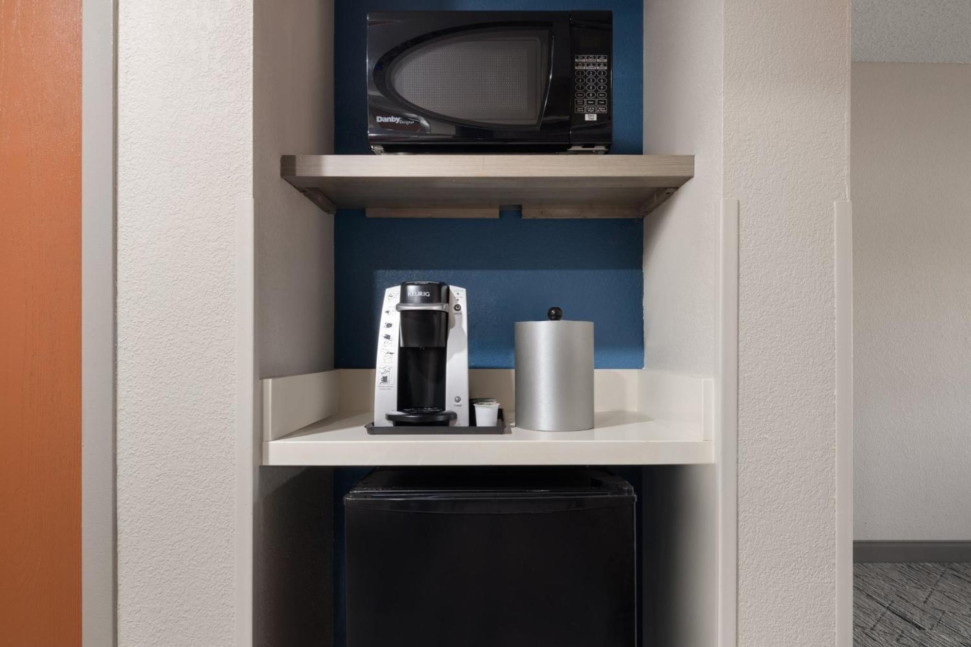 Holiday Inn Express & Suites Sebring By Ihg Buitenkant foto