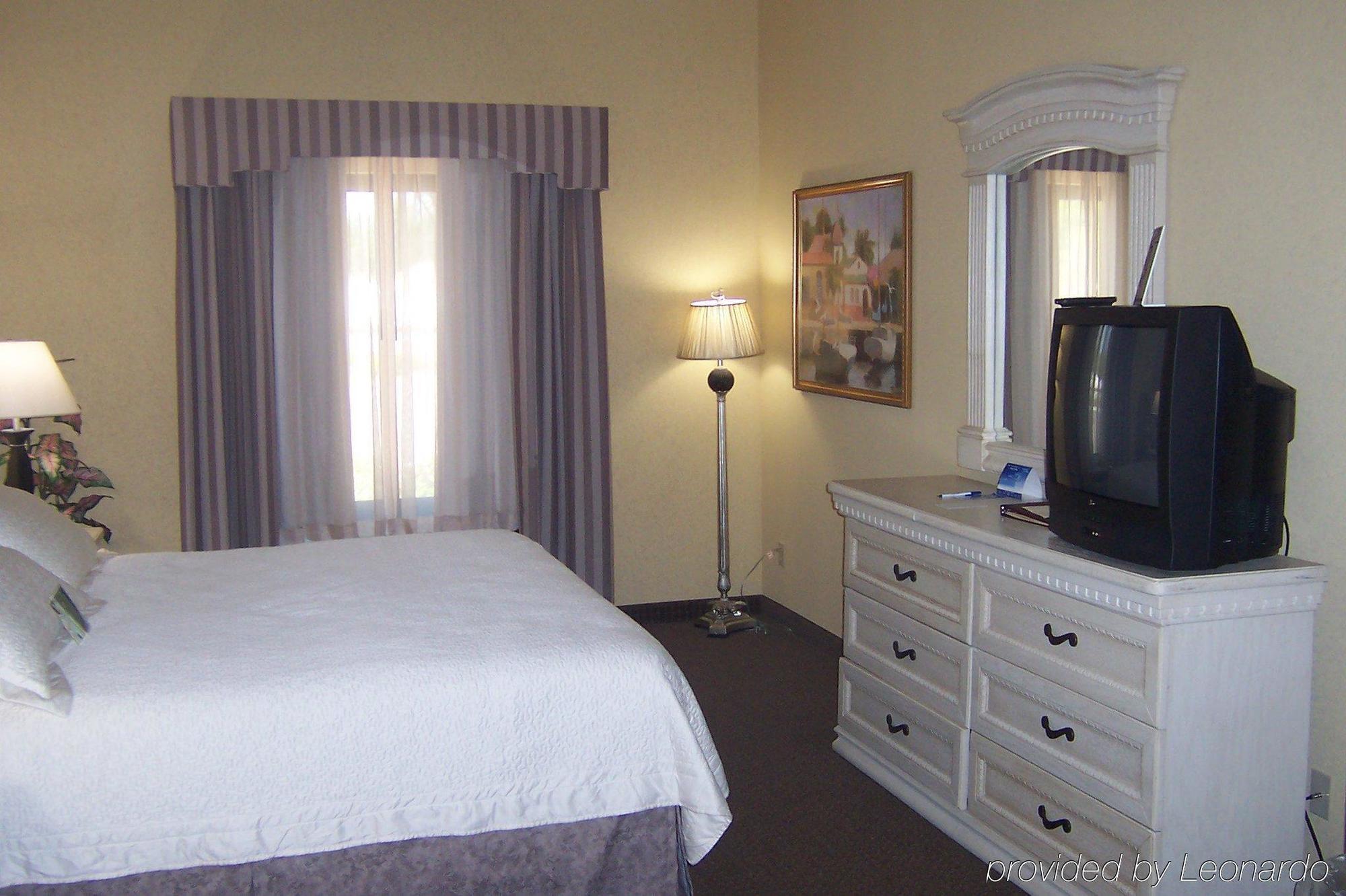 Holiday Inn Express & Suites Sebring By Ihg Buitenkant foto